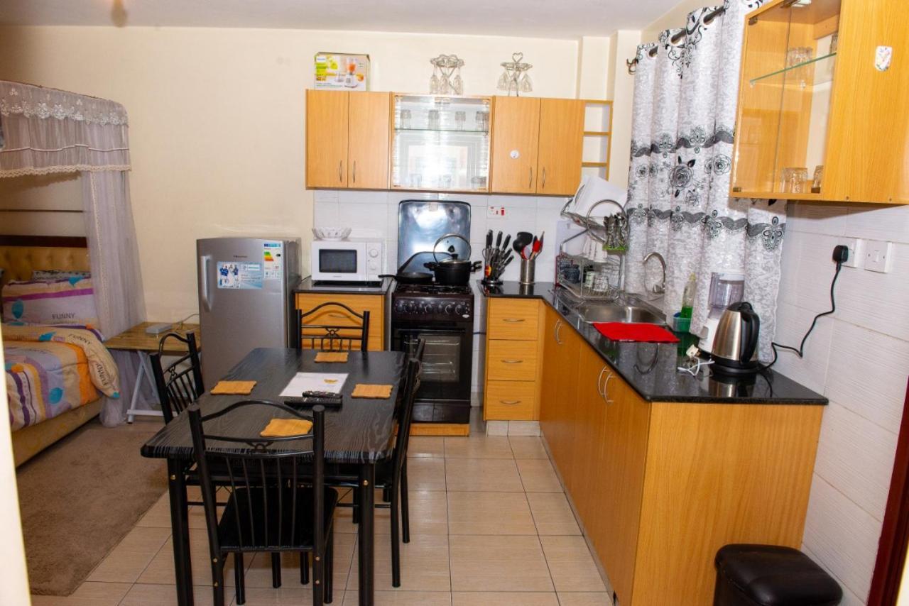 Mercy-Phillips Apartments Located At Eagle Tower Building Nairobi City Centre Ngoại thất bức ảnh