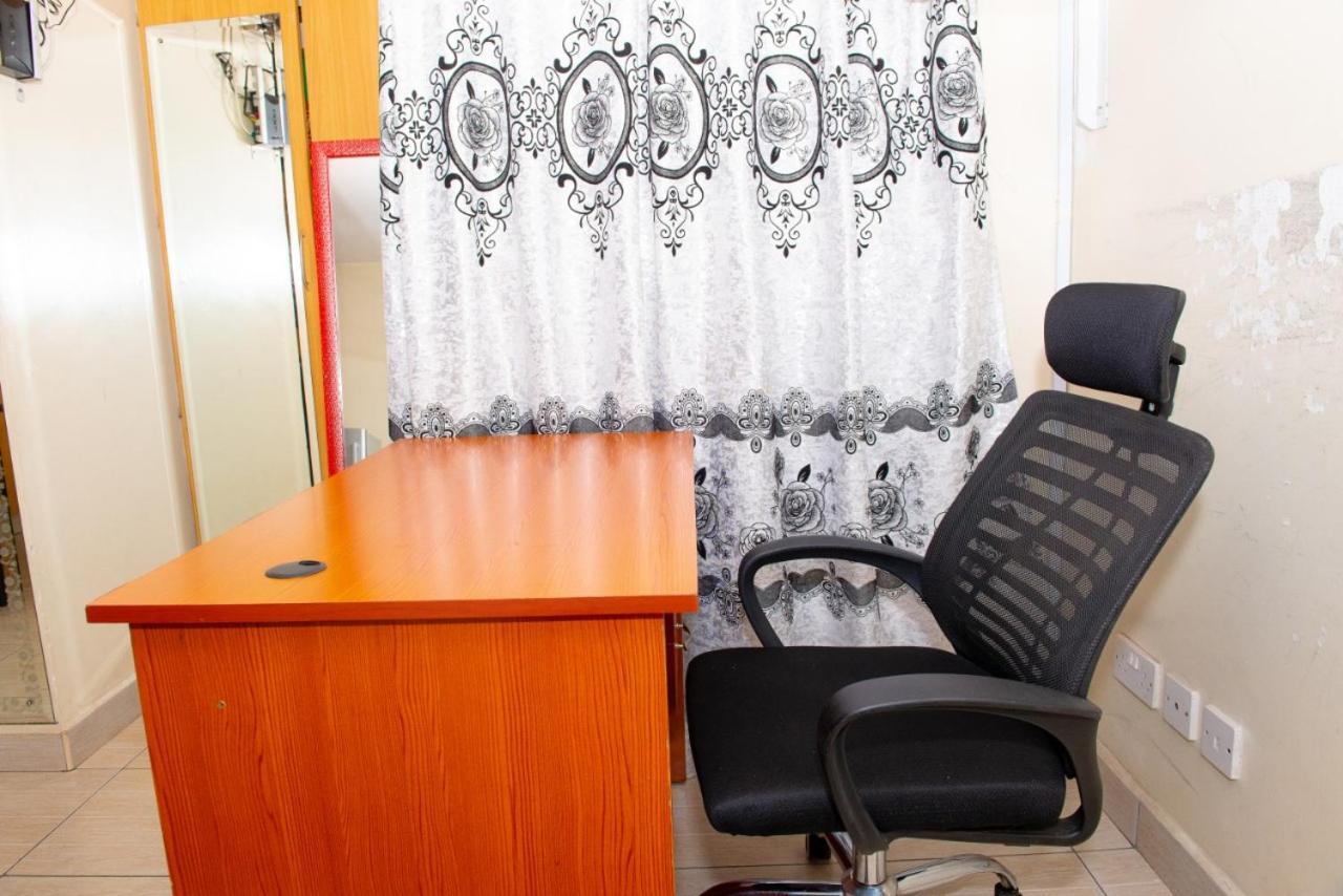 Mercy-Phillips Apartments Located At Eagle Tower Building Nairobi City Centre Ngoại thất bức ảnh
