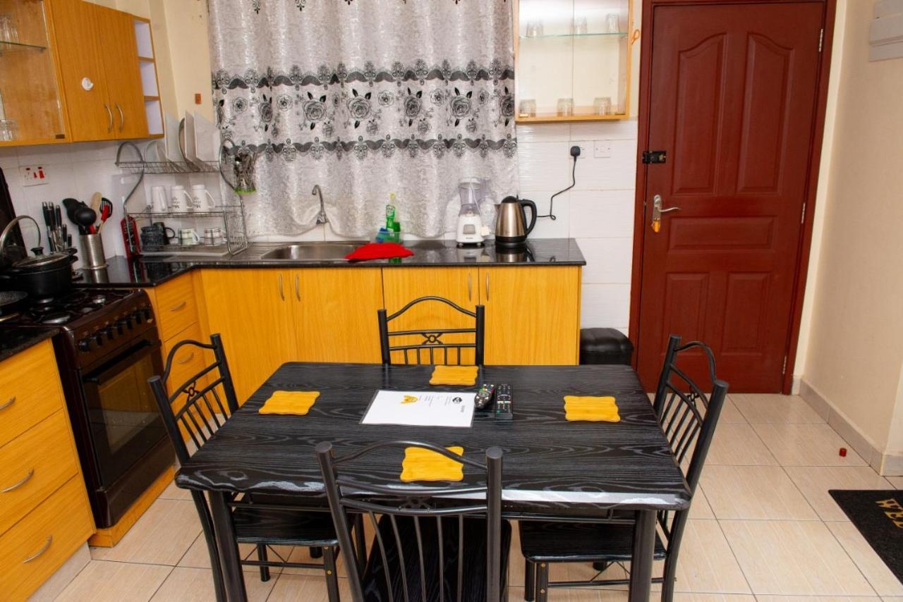 Mercy-Phillips Apartments Located At Eagle Tower Building Nairobi City Centre Ngoại thất bức ảnh