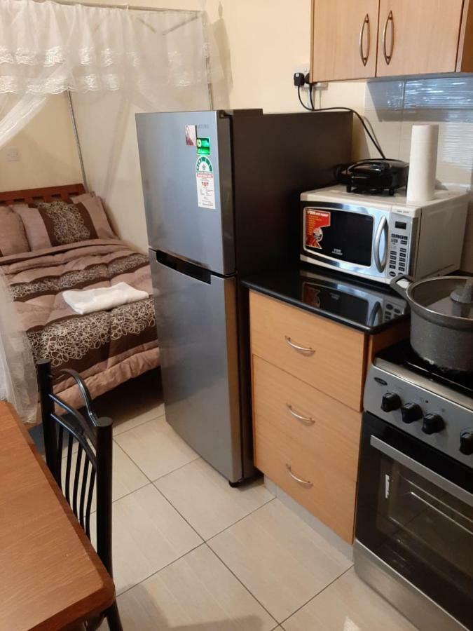 Mercy-Phillips Apartments Located At Eagle Tower Building Nairobi City Centre Ngoại thất bức ảnh