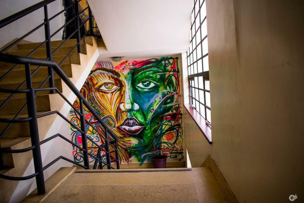 Mercy-Phillips Apartments Located At Eagle Tower Building Nairobi City Centre Ngoại thất bức ảnh