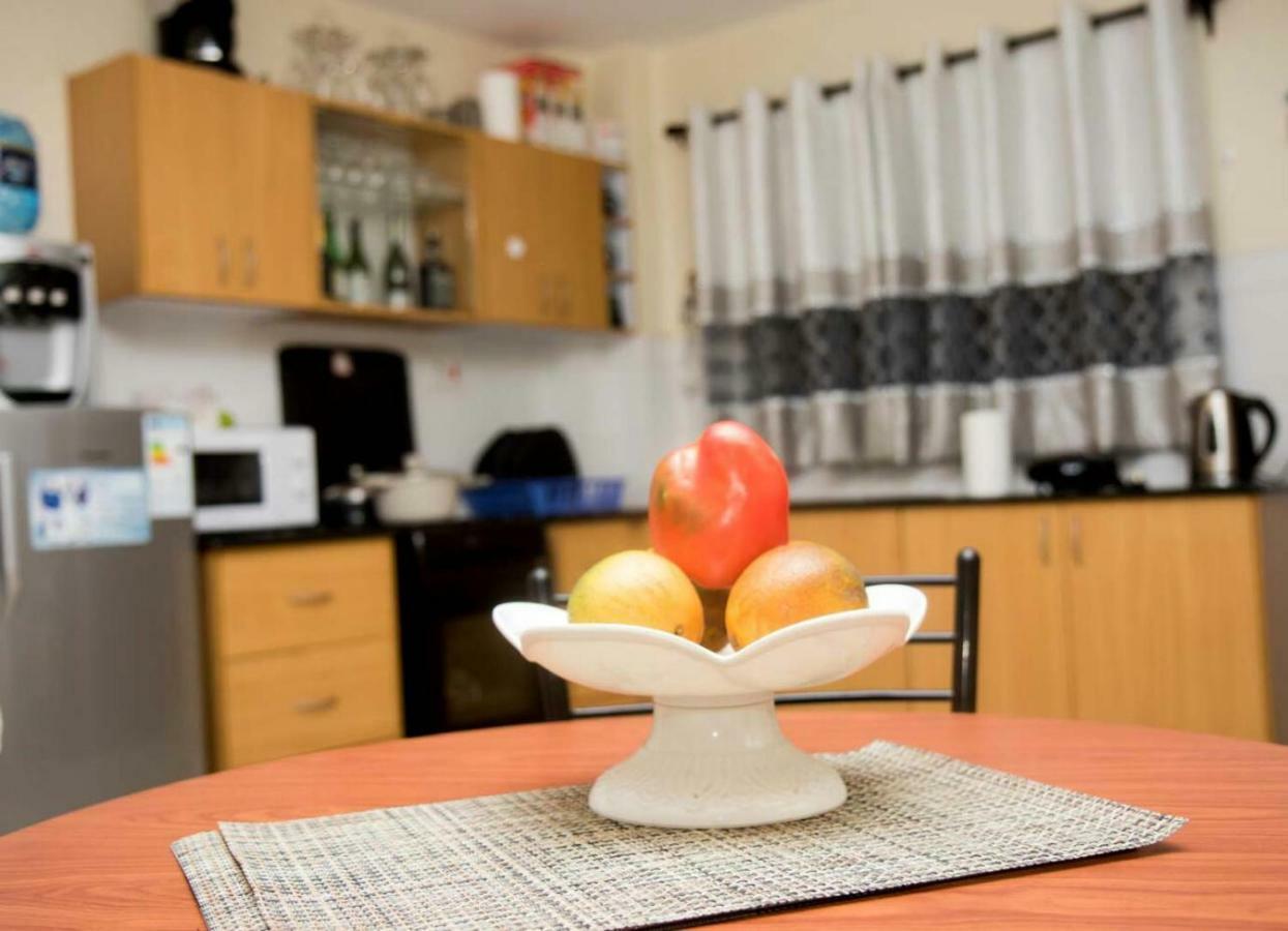 Mercy-Phillips Apartments Located At Eagle Tower Building Nairobi City Centre Ngoại thất bức ảnh